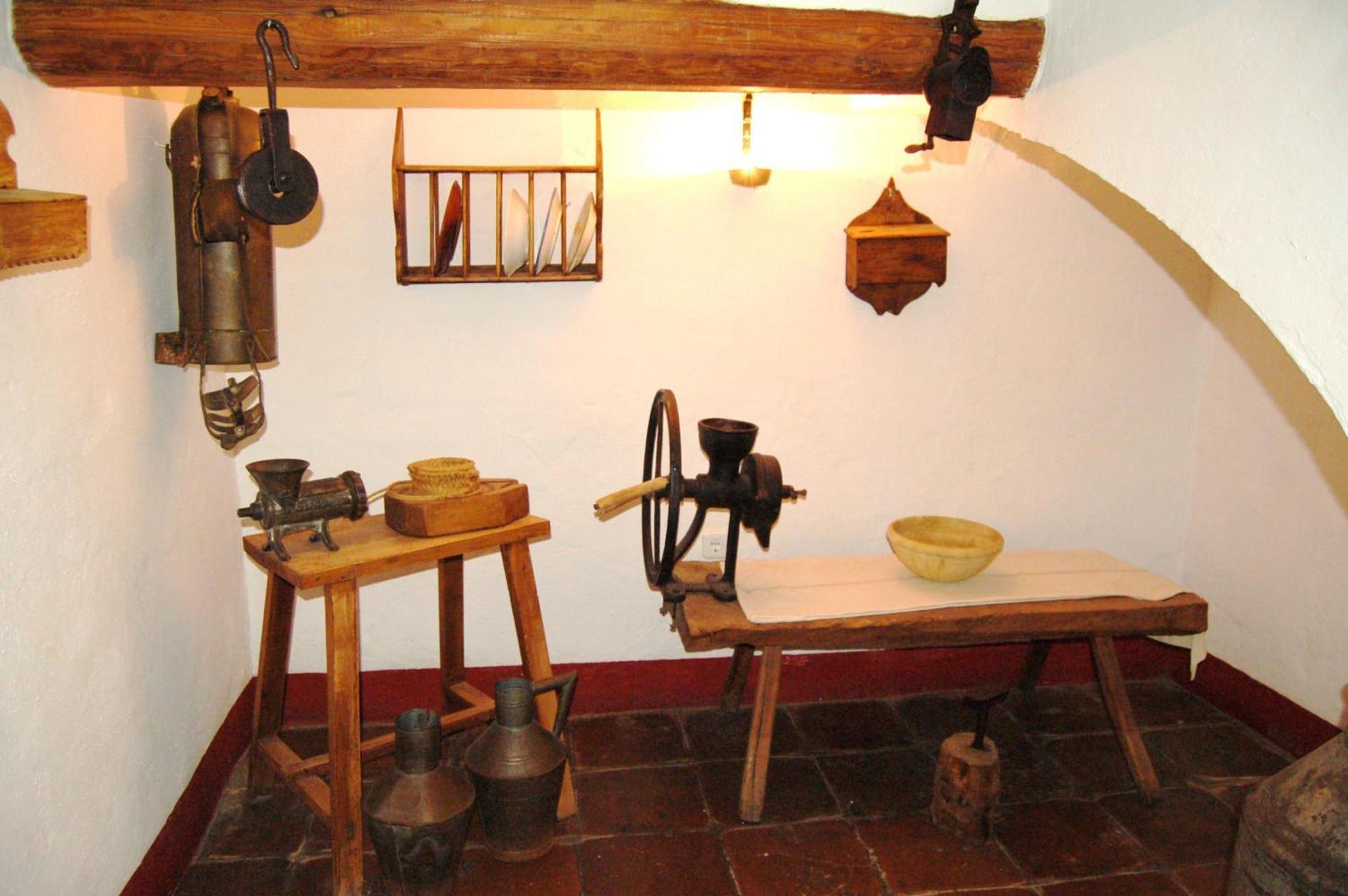 Posada De Jose Mª El Tempranillo Alameda Eksteriør bilde