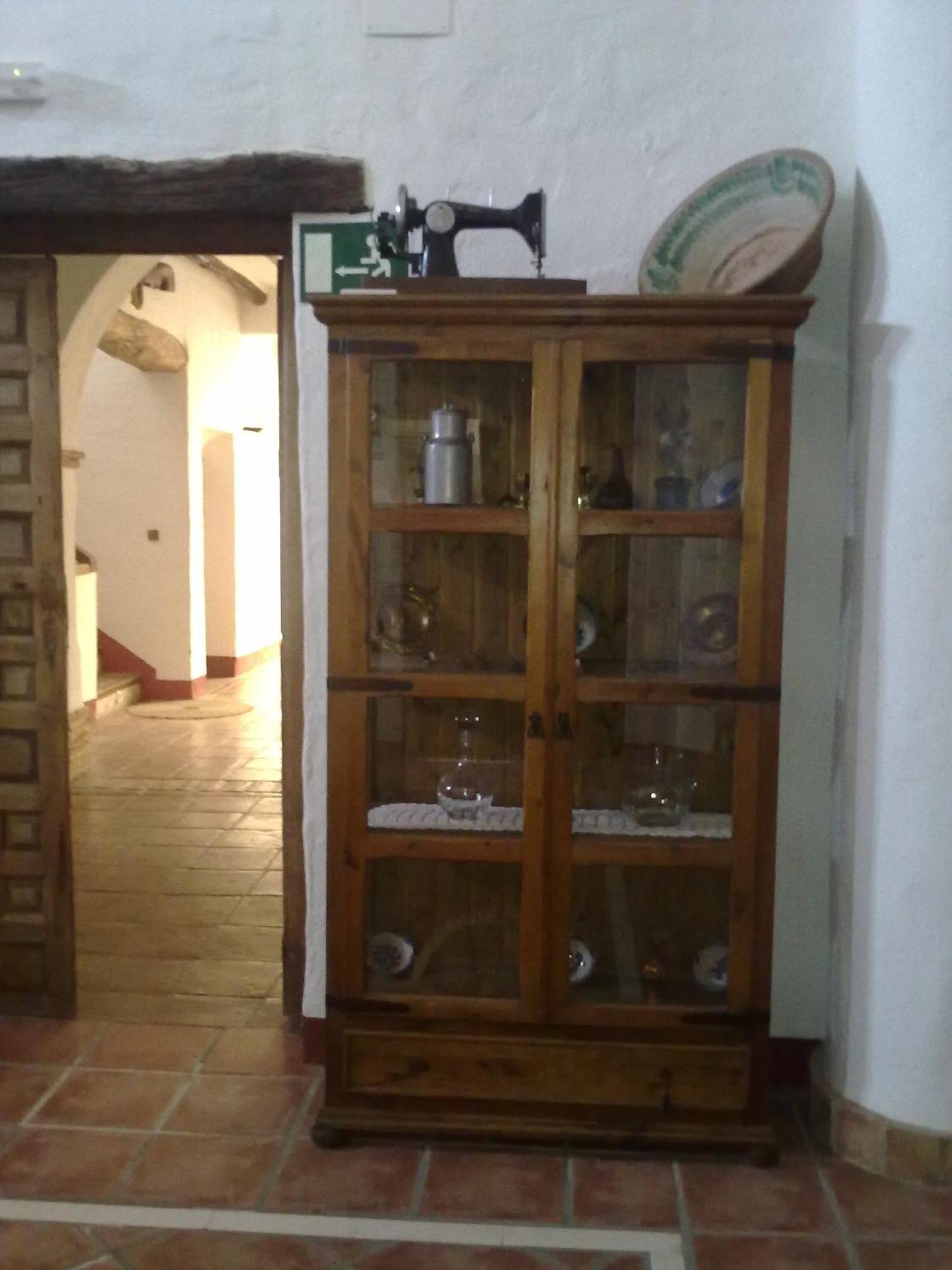 Posada De Jose Mª El Tempranillo Alameda Eksteriør bilde